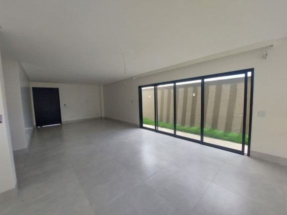 Imagem Sobrado com 4 Quartos à Venda, 213 m² em Jardins Barcelona - Senador Canedo