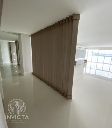 Imagem Apartamento com 4 Quartos à Venda, 237 m² em Centro - Balneário Camboriú Imagem Apartamento com 4 Quartos à Venda, 237 m² em Centro - Balneário Camboriú