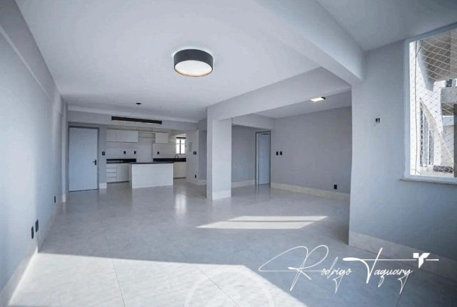 Apartamento com 3 Quartos à Venda, 110 m² em Jardim Goiás - Goiânia