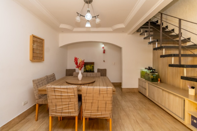 Imagem Sobrado com 6 Quartos à Venda, 273 m² em Vila Brasilândia - São Paulo