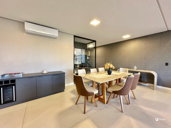 Imagem Casa de Condomínio com 4 Quartos à Venda, 180 m² em Dubai - Capão Da Canoa