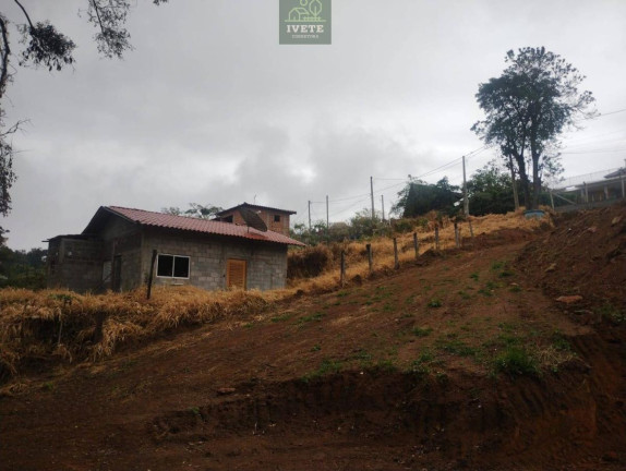 Imagem Casa com 2 Quartos à Venda, 80 m² em Socorro