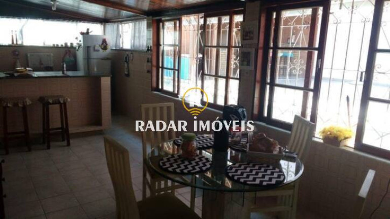 Imagem Casa com 3 Quartos à Venda, 458 m² em Boqueirão - São Pedro Da Aldeia