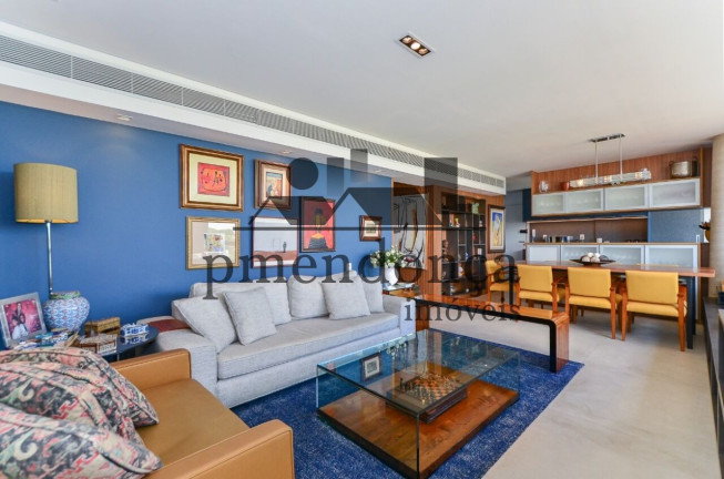 Apartamento com 3 Quartos à Venda, 171 m² em Vila Madalena - São Paulo