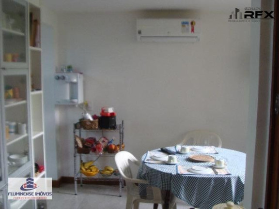 Imagem Casa com 5 Quartos à Venda, 2.400 m² em Vila Progresso - Niterói