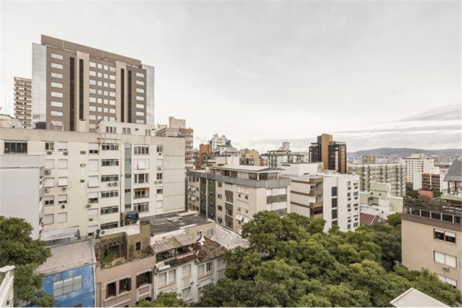 Imóvel com 3 Quartos à Venda,  em Independência - Porto Alegre