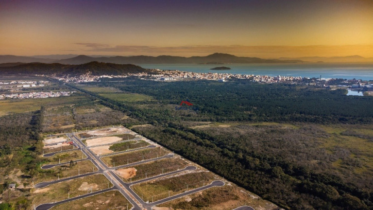 Terreno à Venda, 4.174 m² em Vargem Grande - Florianópolis