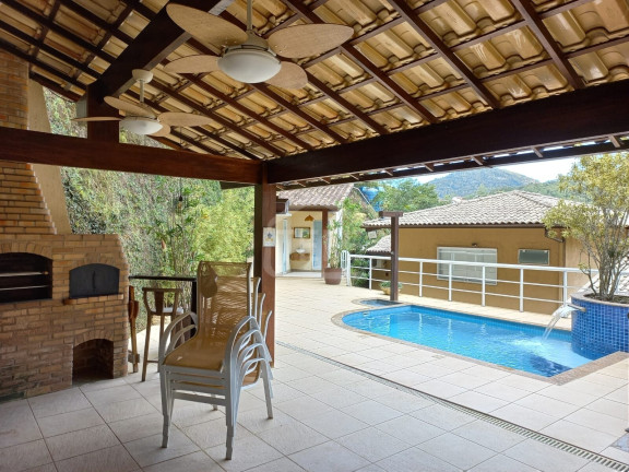 Imagem Casa com 5 Quartos à Venda, 280 m² em Matapaca - Niterói
