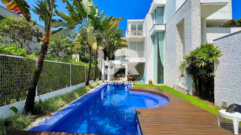 Casa com 5 Quartos à Venda, 317 m² em Riviera - Módulo 21 - Bertioga