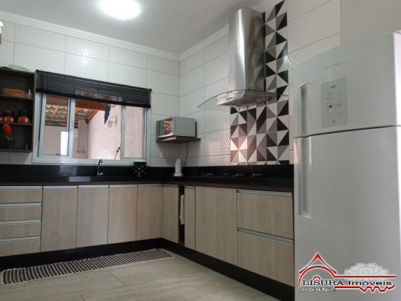 Imagem Casa com 3 Quartos à Venda, em Residencial Santa Paula - Jacareí Imagem Casa com 3 Quartos à Venda, em Residencial Santa Paula - Jacareí