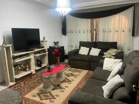 Sobrado com 3 Quartos à Venda, 216 m² em Parque Capuava - Santo André