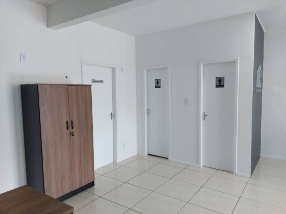 Imagem Casa com 5 Quartos à Venda, 314 m² em Centro - Balneário Barra Do Sul Imagem Casa com 5 Quartos à Venda, 314 m² em Centro - Balneário Barra Do Sul