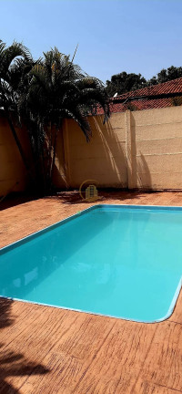 Imóvel com 3 Quartos à Venda, 327 m² em Estancia Bertoluzzo - São José Do Rio Preto