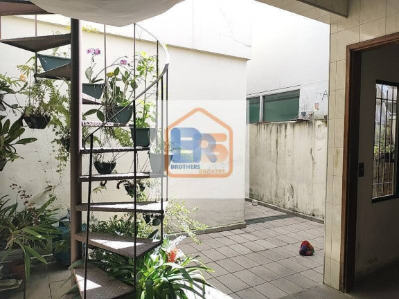 Imagem Sobrado com 3 Quartos à Venda, 152 m² em Conjunto Residencial Vista Verde - São Paulo Imagem Sobrado com 3 Quartos à Venda, 152 m² em Conjunto Residencial Vista Verde - São Paulo