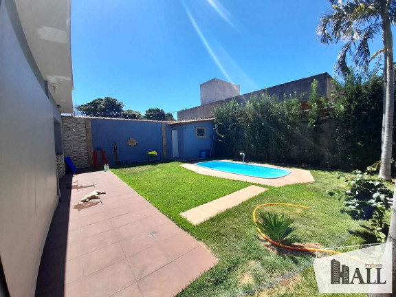 Imagem Casa com 3 Quartos à Venda, 144 m² em Jardim Renascença - Mirassol