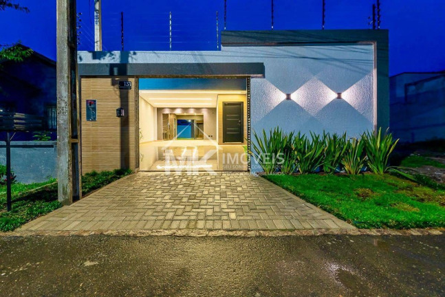 Casa com 3 Quartos à Venda, 162 m² em Centro - Piraquara