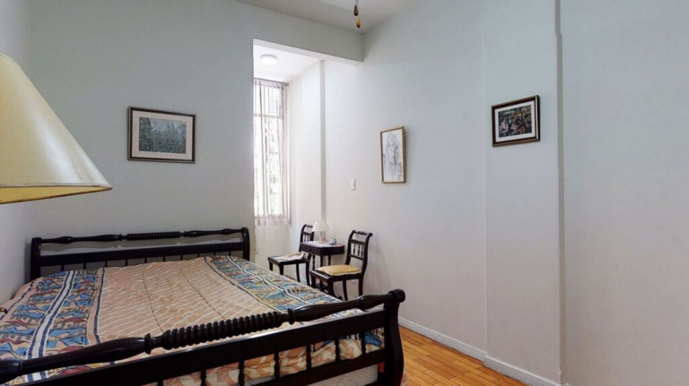 Imagem Imóvel com 2 Quartos à Venda, 65 m² em Copacabana - Rio De Janeiro Imagem Imóvel com 2 Quartos à Venda, 65 m² em Copacabana - Rio De Janeiro