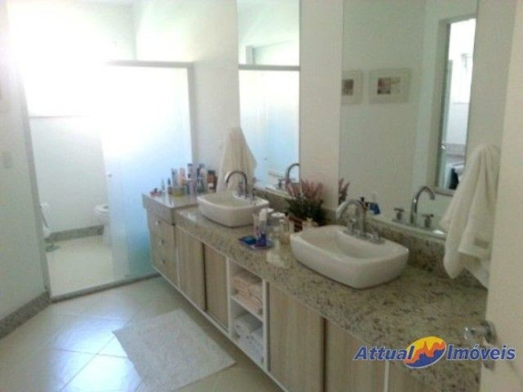Imagem Casa com 4 Quartos à Venda, 600 m² em Parque Do Imbui - Teresópolis
