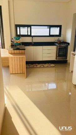 Imagem Casa de Condomínio com 3 Quartos à Venda, 186 m² em Deltaville - Biguaçu