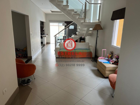 Imagem Casa com 4 Quartos à Venda, 240 m² em Parque Califórnia - Jacareí Imagem Casa com 4 Quartos à Venda, 240 m² em Parque Califórnia - Jacareí