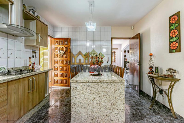 Imagem Casa com 4 Quartos à Venda, 220 m² em Atuba - Curitiba Imagem Casa com 4 Quartos à Venda, 220 m² em Atuba - Curitiba