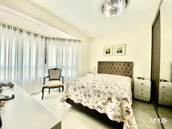 Imagem Apartamento com 4 Quartos à Venda, 144 m² em Agronômica - Florianópolis Imagem Apartamento com 4 Quartos à Venda, 144 m² em Agronômica - Florianópolis