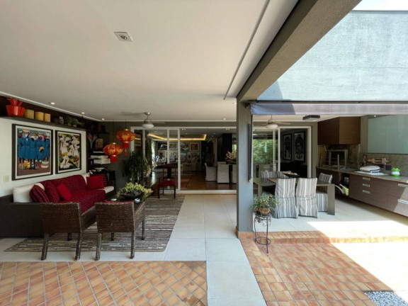 Imagem Casa com 4 Quartos à Venda, 260 m² em Alphaville Residencial Um - Barueri Imagem Casa com 4 Quartos à Venda, 260 m² em Alphaville Residencial Um - Barueri