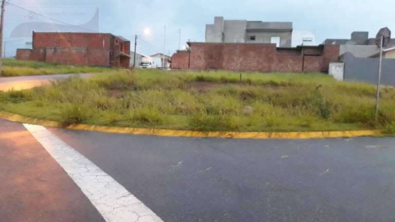 Imagem Terreno à Venda, 253 m² em Residencial Vino Barolo - Bragança Paulista Imagem Terreno à Venda, 253 m² em Residencial Vino Barolo - Bragança Paulista