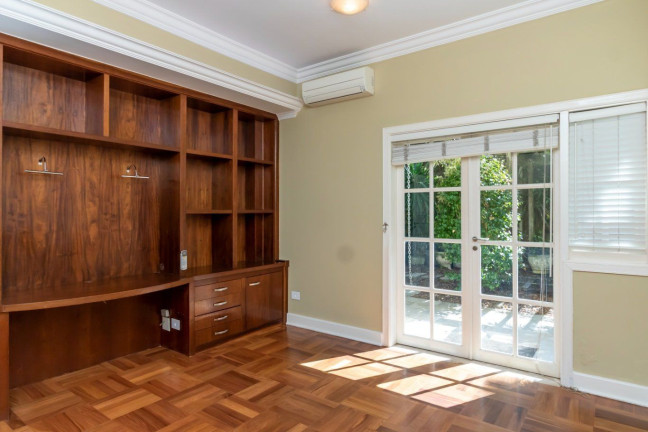 Imagem Casa com 6 Quartos à Venda, 852 m² em Alphaville - Santana De Parnaíba Imagem Casa com 6 Quartos à Venda, 852 m² em Alphaville - Santana De Parnaíba