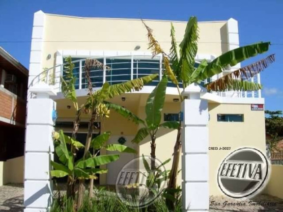 Casa com 2 Quartos à Venda, 260 m² em Praia Das Canoas - Guaratuba