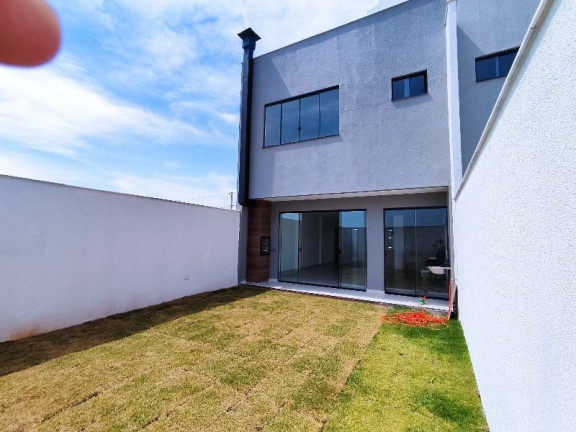 Imagem Imóvel com 3 Quartos à Venda, 162 m² em Vivendas Do Lago - Volta Redonda