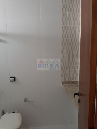 Imagem Casa com 3 Quartos à Venda, 210 m² Imagem Casa com 3 Quartos à Venda, 210 m²
