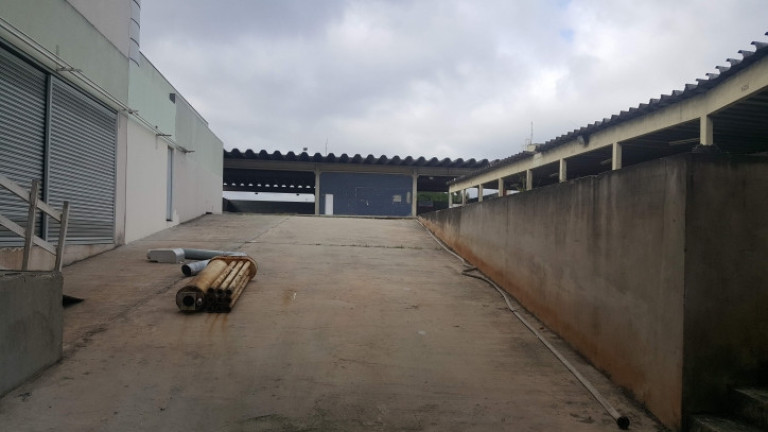 Imagem Galpão para Alugar, 700 m² em Vila Caldas - Carapicuíba Imagem Galpão para Alugar, 700 m² em Vila Caldas - Carapicuíba