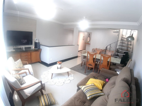 Casa com 5 Quartos à Venda, 258 m² em Boqueirão - Santos