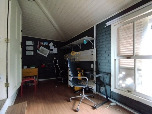 Imagem Casa com 3 Quartos à Venda, 147 m² em Albuquerque - Teresópolis