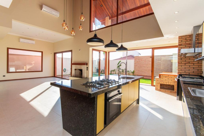 Imagem Casa com 4 Quartos à Venda, 370 m² em Jardim Guadalajara - Sorocaba Imagem Casa com 4 Quartos à Venda, 370 m² em Jardim Guadalajara - Sorocaba