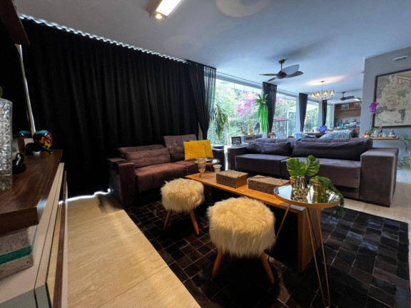 Casa com 4 Quartos à Venda, 2.000 m² em Alphaville - Santana De Parnaíba
