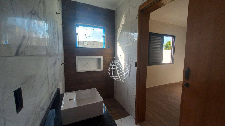 Imagem Casa com 3 Quartos à Venda, 107 m² em Jardim Maristela - Atibaia Imagem Casa com 3 Quartos à Venda, 107 m² em Jardim Maristela - Atibaia