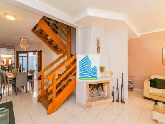 Imagem Sobrado com 4 Quartos à Venda, 255 m² em Jardim Itu - Porto Alegre Imagem Sobrado com 4 Quartos à Venda, 255 m² em Jardim Itu - Porto Alegre