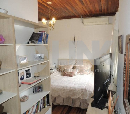 Imagem Casa com 3 Quartos à Venda, 300 m² em Chácara Das Pedras - Porto Alegre