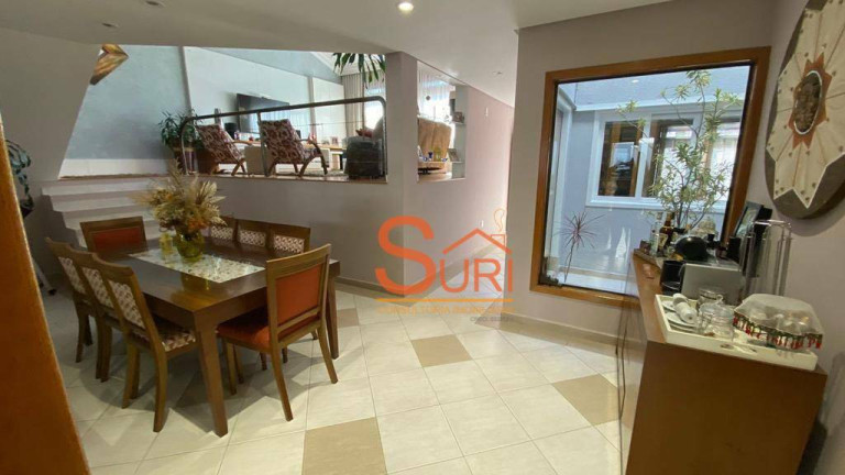 Casa com 3 Quartos à Venda, 244 m² em Vila Pires - Santo André