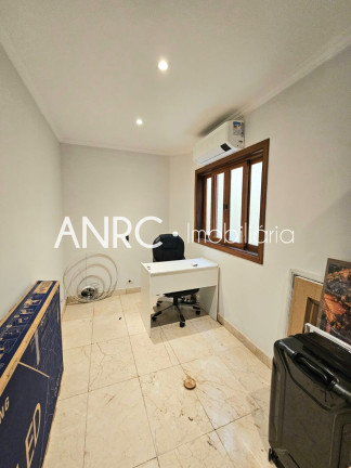 Imagem Casa com 4 Quartos à Venda, 305 m² em Alphaville - Santana De Parnaíba Imagem Casa com 4 Quartos à Venda, 305 m² em Alphaville - Santana De Parnaíba