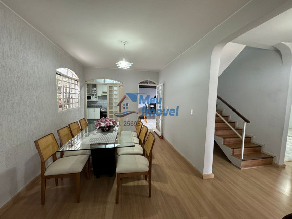 Imagem Casa com 6 Quartos à Venda, 485 m² em Taguatinga Sul (taguatinga) - Brasília Imagem Casa com 6 Quartos à Venda, 485 m² em Taguatinga Sul (taguatinga) - Brasília