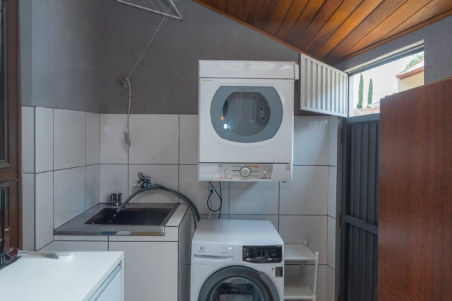 Imagem Casa com 3 Quartos à Venda, 175 m² em Seminário - Curitiba