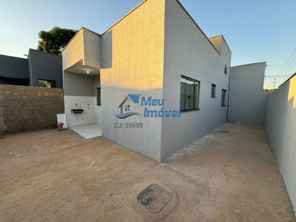 Imagem Casa com 3 Quartos à Venda, 115 m² em Residencial Alto Das Caraíbas - Luziânia