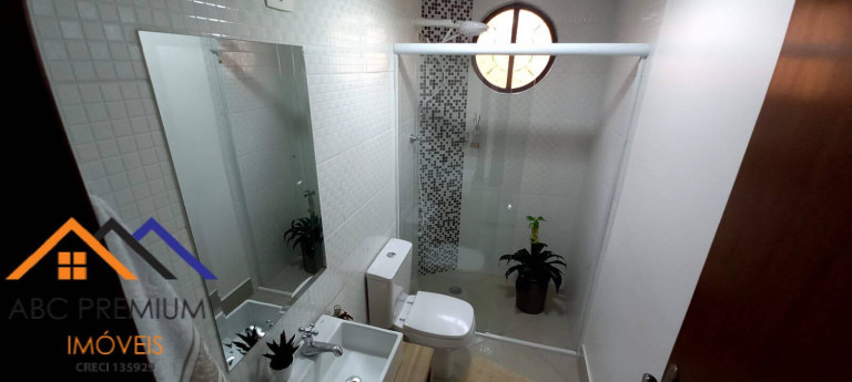 Imagem Sobrado com 4 Quartos à Venda, em Parque Das Nações - Santo André Imagem Sobrado com 4 Quartos à Venda, em Parque Das Nações - Santo André