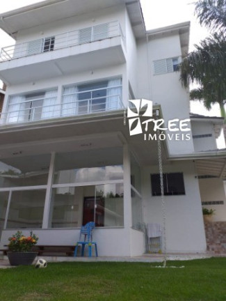 Imagem Casa com 3 Quartos à Venda, 320 m² em Arujá Country Club - Arujá Imagem Casa com 3 Quartos à Venda, 320 m² em Arujá Country Club - Arujá