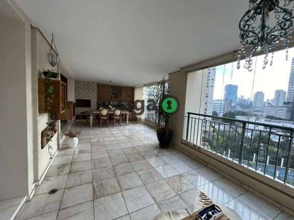 Apartamento com 4 Quartos à Venda ou Locação, 205 m² em Brooklin - São Paulo
