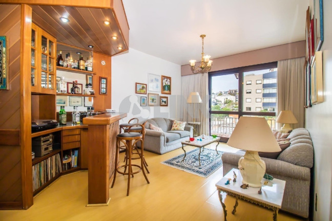 Imagem Apartamento com 3 Quartos à Venda, 121 m² em Auxiliadora - Porto Alegre Imagem Apartamento com 3 Quartos à Venda, 121 m² em Auxiliadora - Porto Alegre