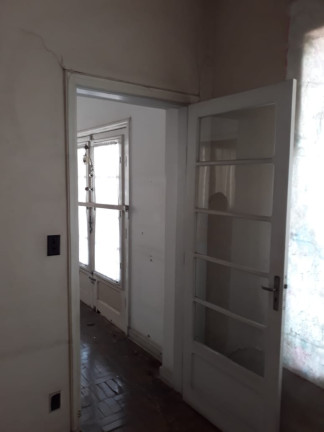 Imagem Casa com 4 Quartos à Venda, 1.000 m² em Centro - Taubaté Imagem Casa com 4 Quartos à Venda, 1.000 m² em Centro - Taubaté